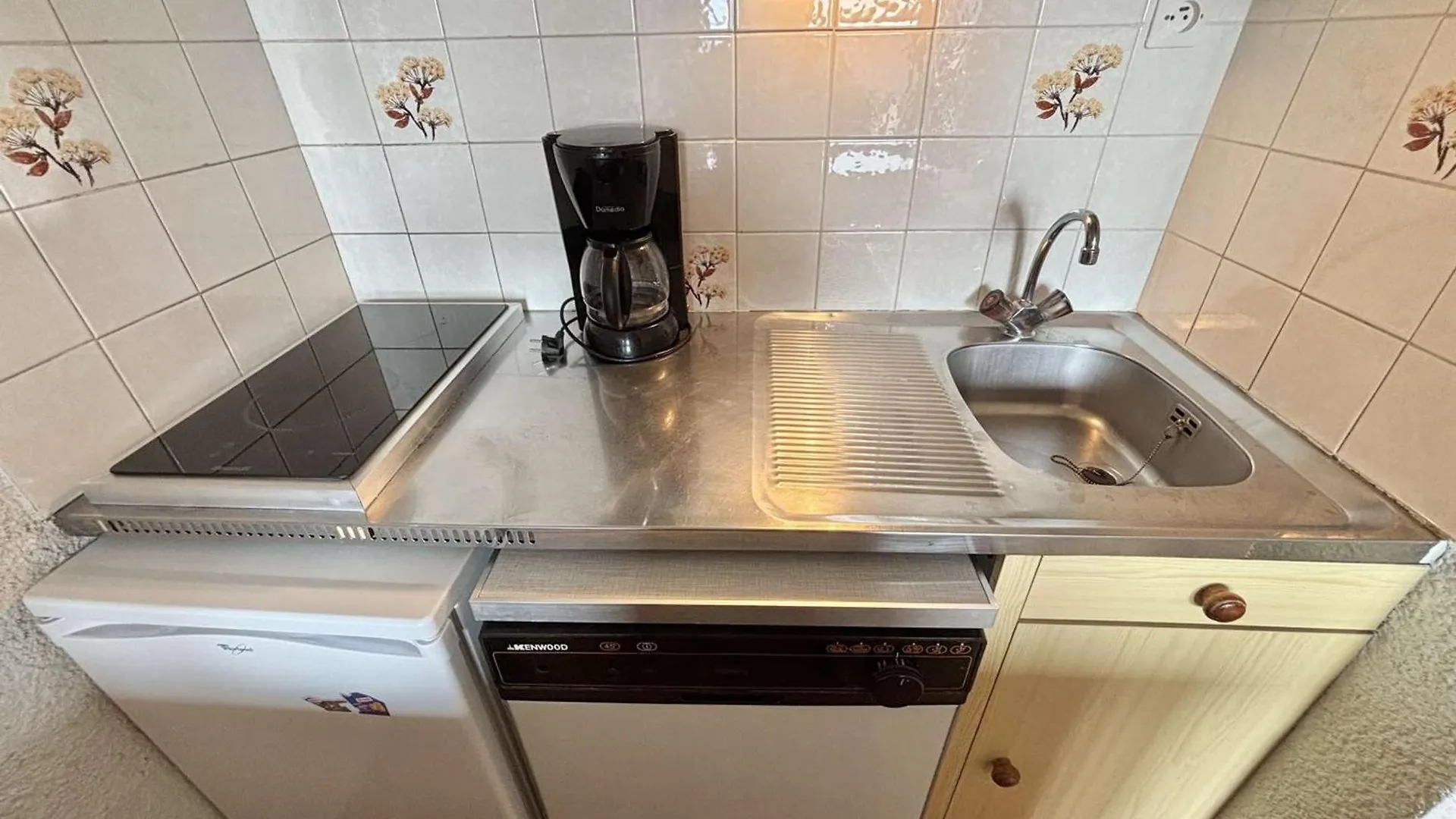 Apartamento Studio Cosy A 50M Des Pistes, Balcon, Parking, Casier A Skis, Proche Village Et Ecole De Ski - Fr-1-595-11 Notre-Dame-de-Bellecombe França